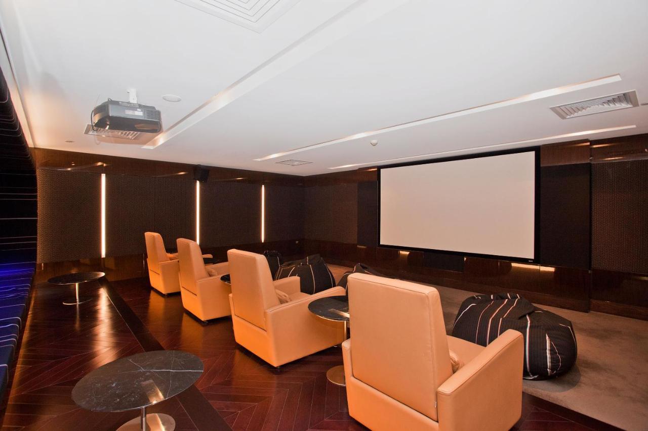 Oracle Broadbeach - 4 Bedroom Sub Penthouse Ocean View - Qstay
