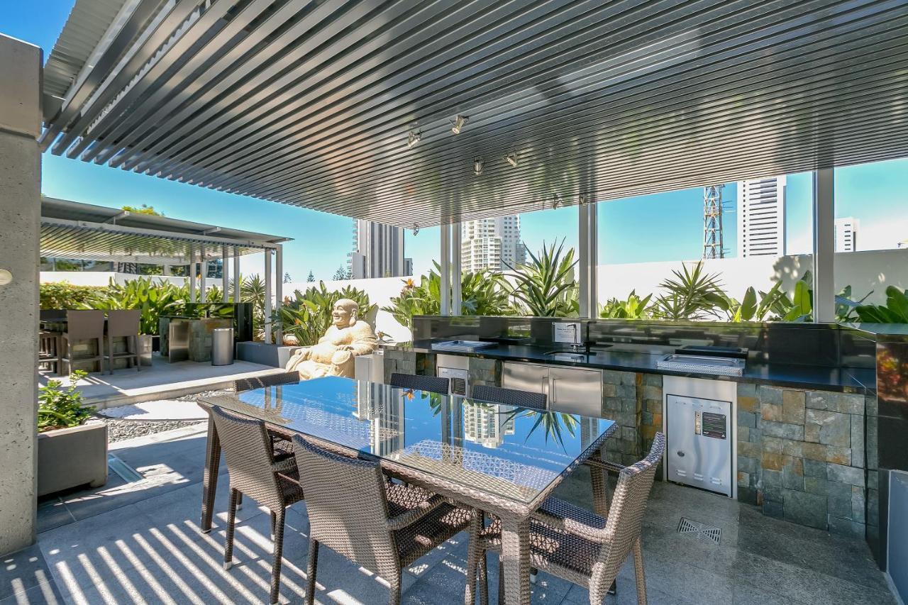 Apartment Oracle Broadbeach - 4 Bedroom Sub Penthouse Ocean View - Qstay Gold Coast